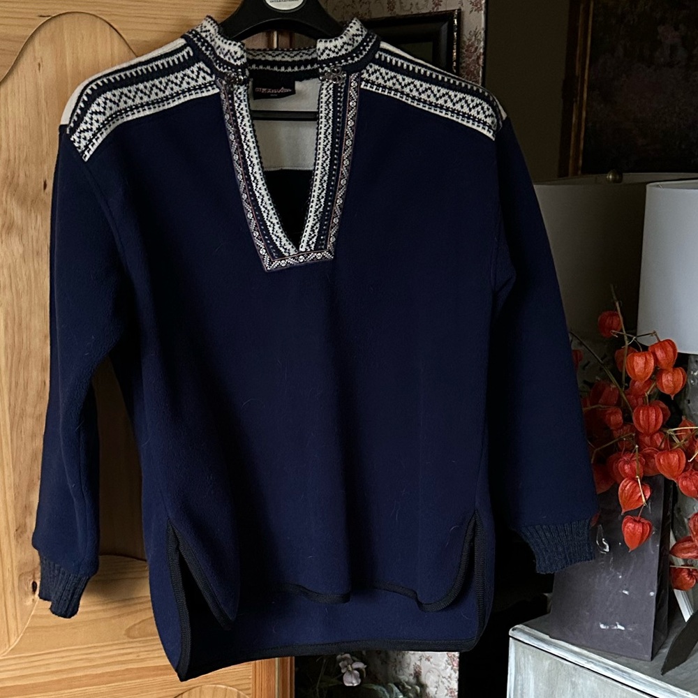 Black Canyon Navy Blue+cream Patterned Trim, size M, $35.  Cuffed & neck clasp